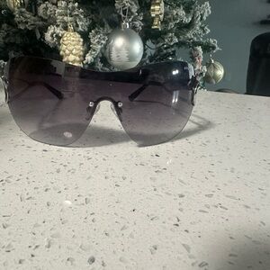 Guess Black Sunglasses (17)